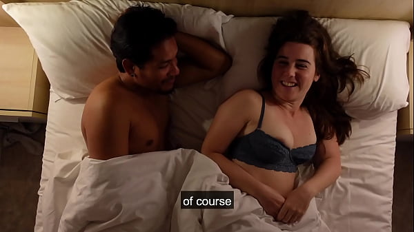 Play MP4 - Stepniece is Surprised&excl; Her uncle is walking around the house Naked