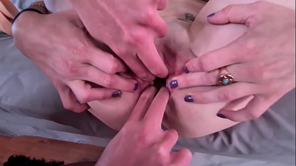 Hardcorelesbiandildo pussy fucking gaping pussy tongueinside_pussy