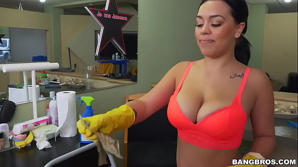 Thick latina maid enjoys first day