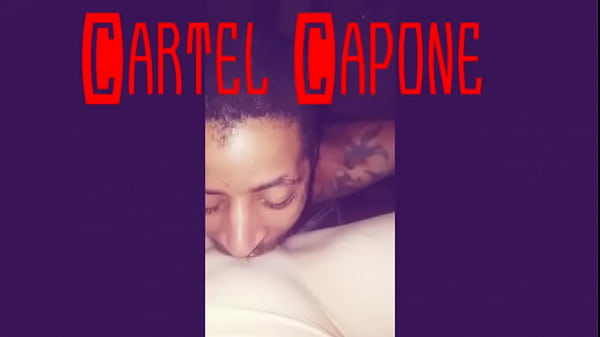 Play MP4 - White girl gettin ate