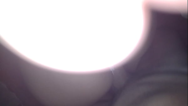 Play MP4 - Thorando - Vizinha gostosa veio assistir Netflix&comma; n&atilde;o aguento e gozo rapidamente na bunda deliciosa