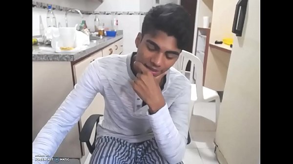 Twink using Office Webcam  jacking off during his break 