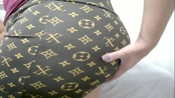 Chubby Women Are Not Satisfied With Just One Man thumbnail