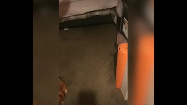 Safada transando nobanho