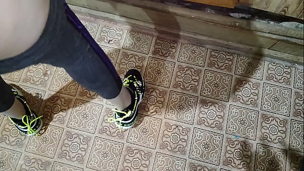 Nonton Выебал в большую жопу thumbnail