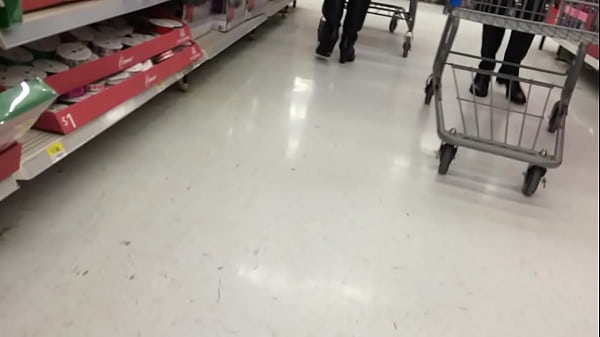 #1 Candid mom shopping 