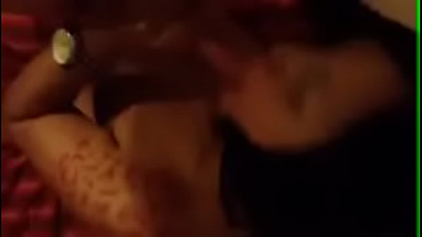 Como lo chupa esta perrita 