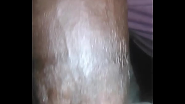 Gros penis cherche &agrave_ bais&eacute_