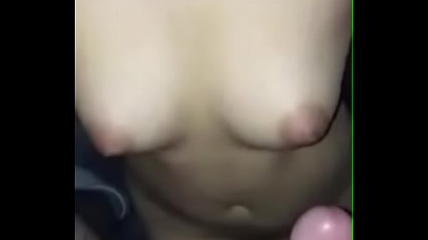 Japonesa_safada fazendo um boquete carinhosamente