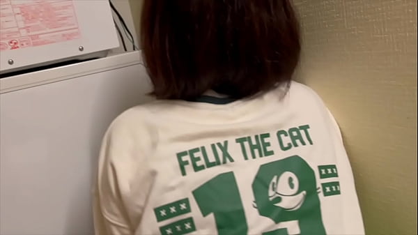 アオハルカップル。若い男女のカップルのsex。彼氏の臭いちんこをほおばる彼女。中イキしまくる彼女。