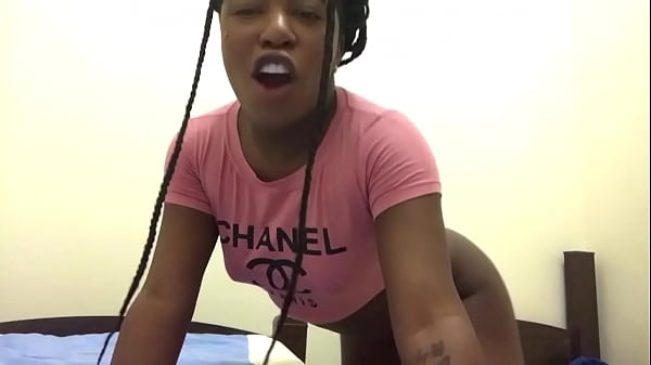 Play MP4 - Gozei gostoso fazendo punheta guiada pra voc&ecirc;s&period;