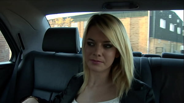 Nonton Fucking Milf Slut thumbnail