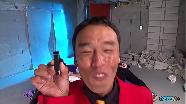 Nonton The Back Streets Serves As A Playground For Her thumbnail