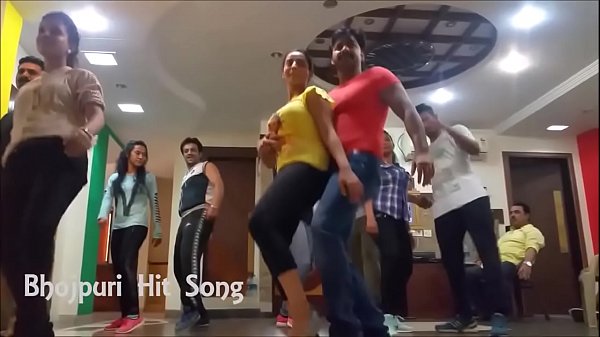 Hot Akshara Singh DanceRehearsal and shaking boobs