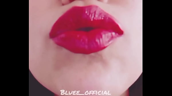 Play MP4 - SEXY COLOMBIAN&comma; SHE LOVES CUM IN HER MOUTH&period; BLUEE OFFICIAL