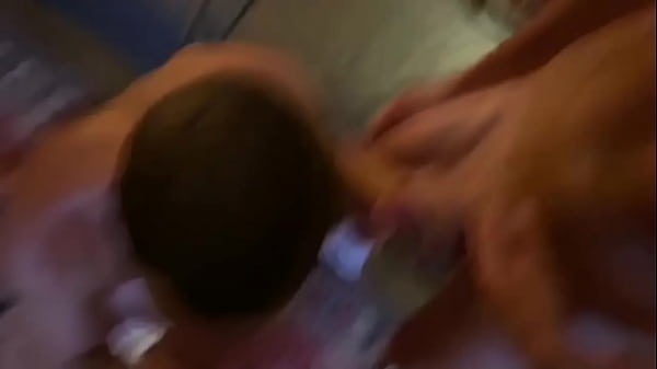 Play MP4 - Pocket sized bottom takes a drilling in threesome