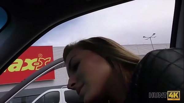 HUNT4K. Finally_hunter performs successful pickup at shopping center