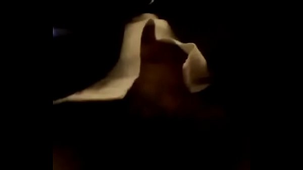 Play MP4 - Me puse bien caliente en mi trabajo y me fui a masturbar al ba&ntilde;o