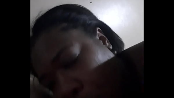 Play MP4 - Ebony wife