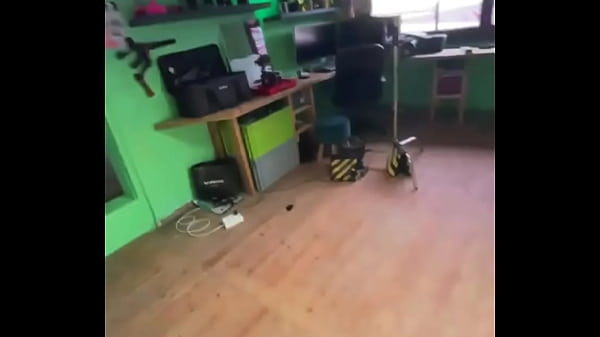 Sneak peek of the photoshoot with andishorti! ? This one&rsquo;s going to be fire!#photoshootpreview #andishorti #bts #... 