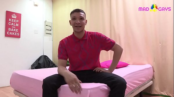 Brasile&ntilde;o heterosexual escupe toda su lefa 