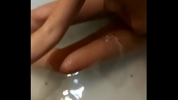 Amateur bath 