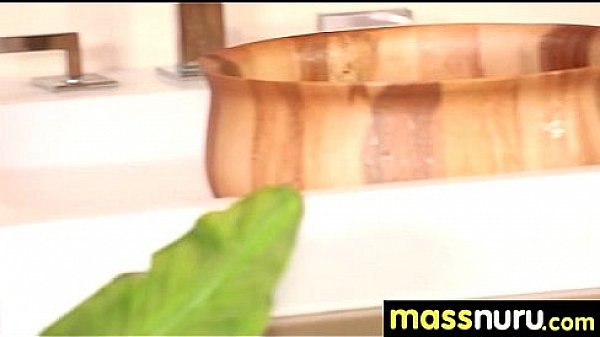 Nonton The Ultimate Sensual Body Massage 13 thumbnail