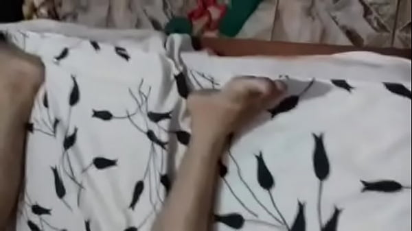 Play MP4 - Candaul&comma; esposa e o primo&period;