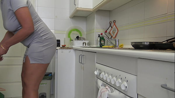 Play MP4 - Amateur cuckold wife fucked by stepson in her kitchen while husband is at work