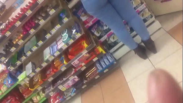 Hidden camera video latin booty at ampm pt 2