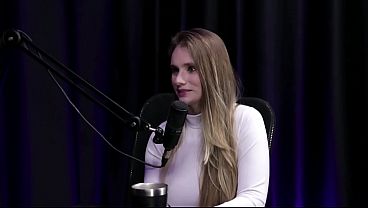 TODO PSICANALISTA PRECISA PASSAR POR AN&Aacute_LISE, E OS TRAUMAS... - NATY VARGA (MOAI TV)