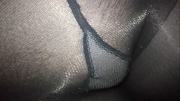 Crossedressing sissy in tights and shaved cock 