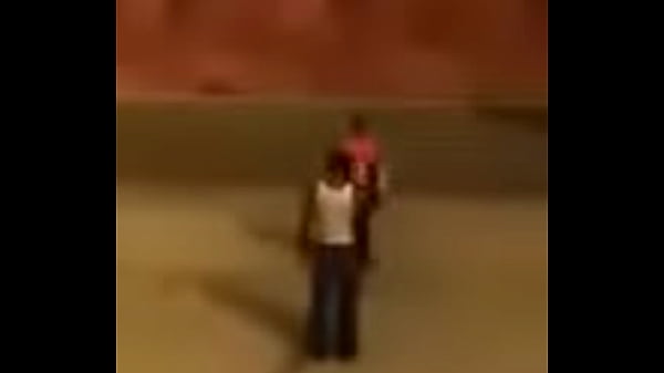 Cj comendo novinho em publico 