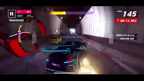 pendejo se descarga un juego bien verga