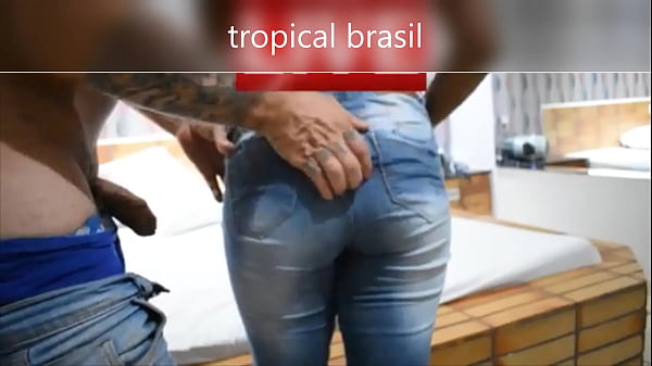 Chamei_o instrutor da academia_para transar no_motel e_meu corno filmar