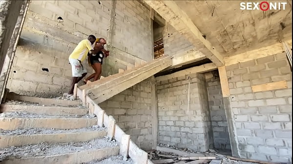 Play MP4 - Estate Agent Get hot fuck by local Area Boy