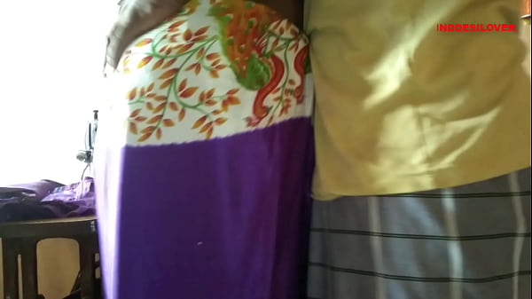 Play MP4 - लेडीज टेलर ने चोद दिया