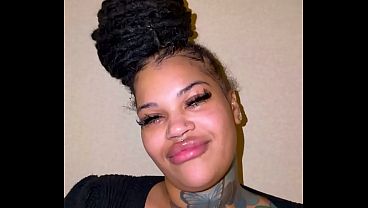 Nonton Gibby The Clown Putting Yet Another Ebony Baddie Throw The Fucking Floor thumbnail