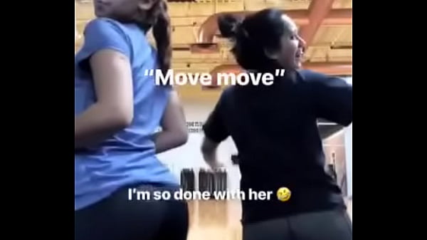 Melanie y kim peleandose por mi verga jaja 