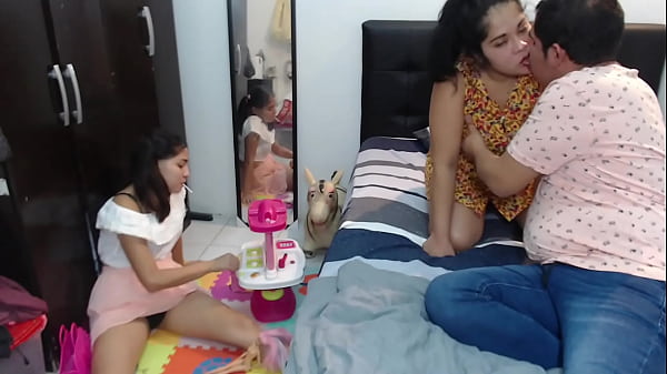 Play MP4 - We seduced my stepdaughter while she was playing with her dolls
