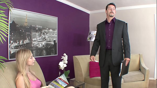 Play MP4 - She takes her stepdad's dick sometimes&comma; but she's totally relaxed about it