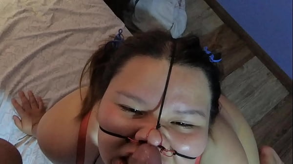 I fuck her beautiful face,I cum inside her nostrils and the cum comes out of her_mouth