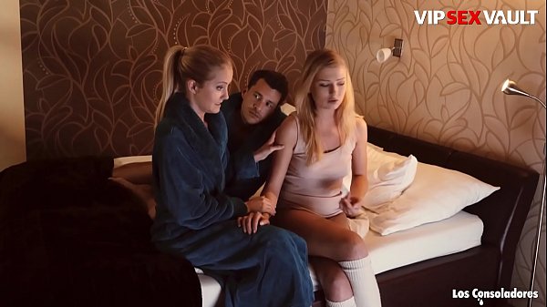 VIP SEX VAULT - Lucy Heart & Marie Silvia Are Taking Turns On Andy's Cock 