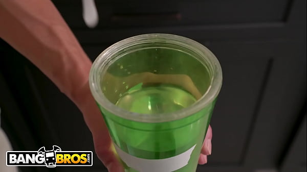 Play MP4 - BANGBROS - Skylar Vox Bosses Her Step Brother Around While The Parents Are Away And He Don't Likes It