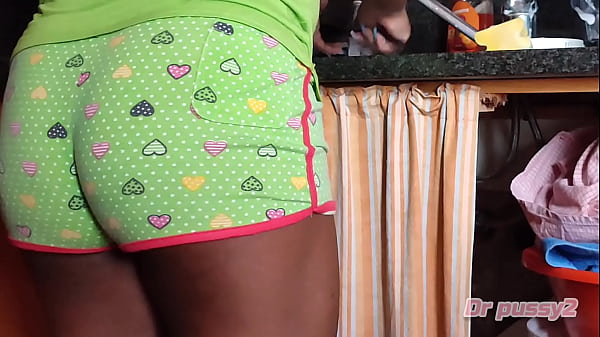 DR PUSSY2 Câmara secreta filma_Ebony casada sozinha naslidas doméstica