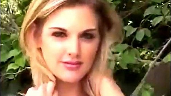 Nonton Brianna L&ordm;ve thumbnail