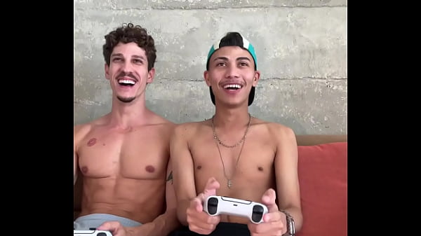 Novinho Perdeu No Game E Teve De Sentar No Pauz&atilde;o De 25cm thumbnail