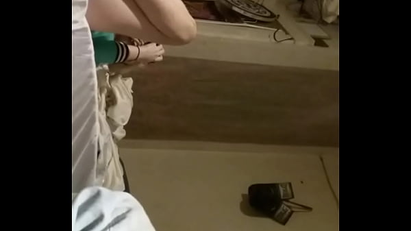 Play MP4 - My 18yo &dollar;tep &dollar;is Accidentally Showed Her Pussy