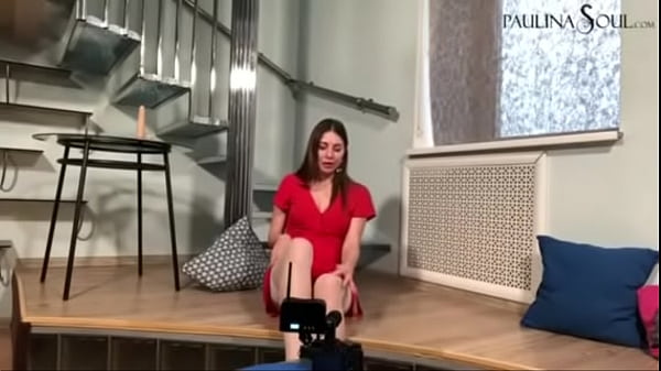 Play MP4 - Magical Babe Masturbates Her Pussy On Camera