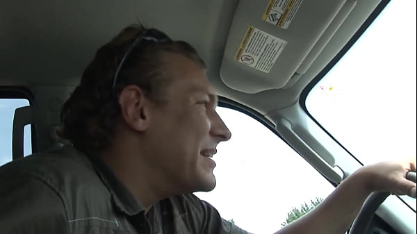 Nonton Helping With The Car Trouble thumbnail